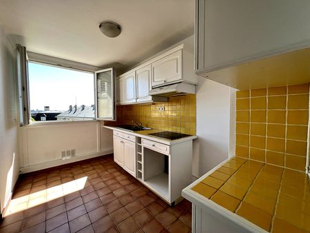 Appartement ST GERMAIN EN LAYE - 3 pièce(s) - 70.12 m2 - Photo 2