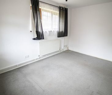 1 bedroom semi-detached house to rent - Photo 5