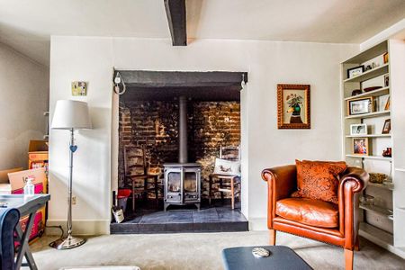 2 bedroom property to rent - Photo 2