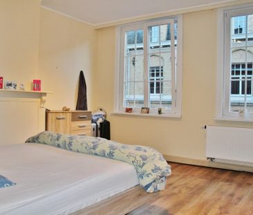 Rijwoning met koer op wandelafstand van de markt - Photo 4