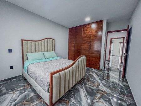 Casa Nueva en Renta dentro de coto en Valle Imperial, Zapopan - Photo 4