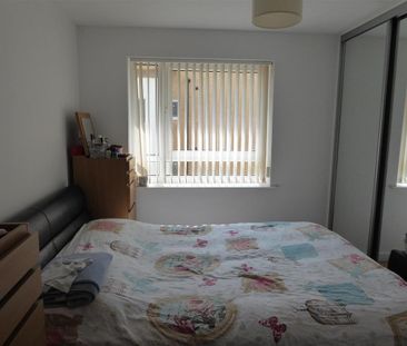 2 bedroom apartment to rent - Photo 6