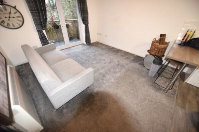 2 bedroom Flat in Flat 23, Leeds - Photo 3