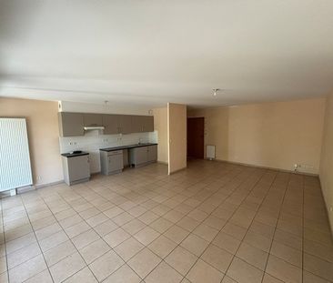 Location Appartement 3 pièces 72m² LA MOTTE SERVOLEX 73290 - Photo 1