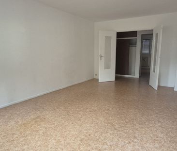 Location Appartement 2 pièces 55m² MAUBEUGE 59600 - Photo 1