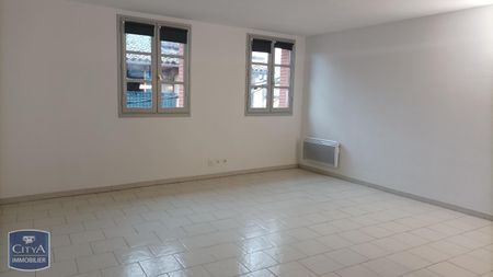 Location Appartement 1 pièce 35m² MONTAUBAN 82000 - Photo 2