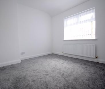 101 Ebor Street, BT126NP, Belfast - Photo 5