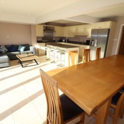The Tyburns - Hutton, Property for rent - Photo 1