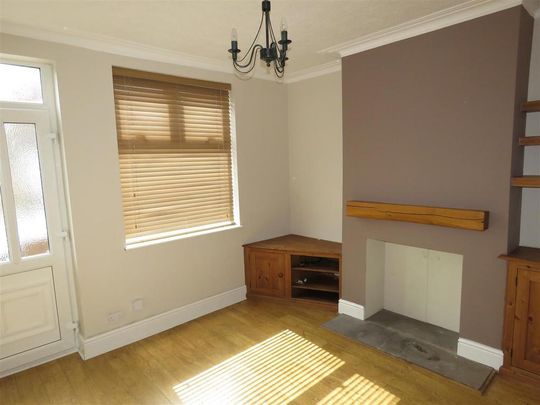 2 bedroom house to rent - Photo 1