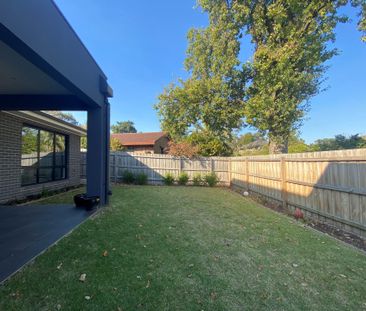 2/6 Ryland Avenue, Croydon - Photo 2