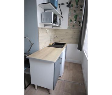 A LOUER : T1 à LILLE • Rue des Postes - WAZEMMES • 430 € - Photo 3