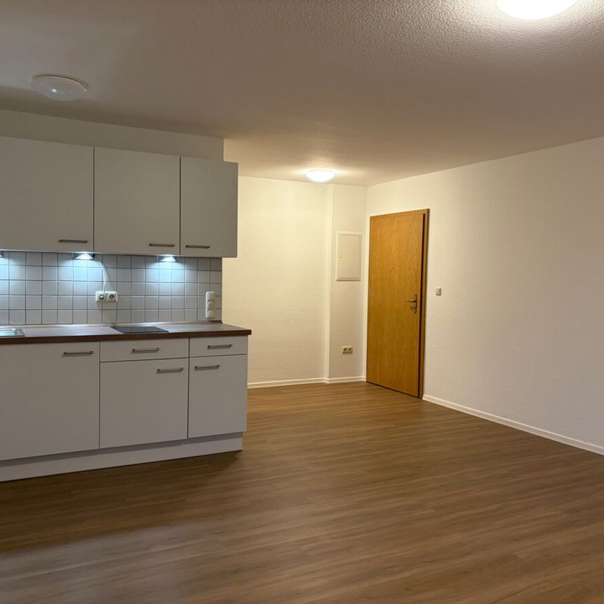 Hübsche 1-Zimmer-Wohnung mit Single-Küche im Erlanger Norden - Photo 1