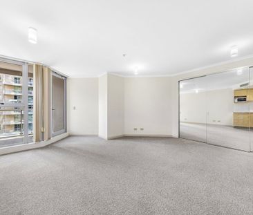 Superb Studio in the Heart of Chatswood &ast;&ast; Available 07&sol... - Photo 2