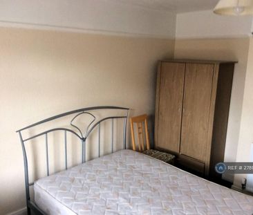 5 bedroom detached house to rent - Photo 5