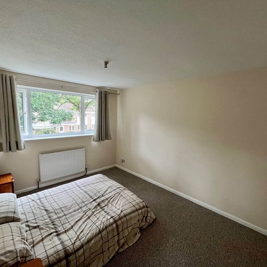 Woodlands Way, Bury St. Edmunds, Mildenhall - Photo 1