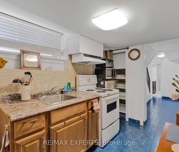 For Lease - 114 Trowell Avenue Unit# Lower, Toronto, Ontario - Photo 5