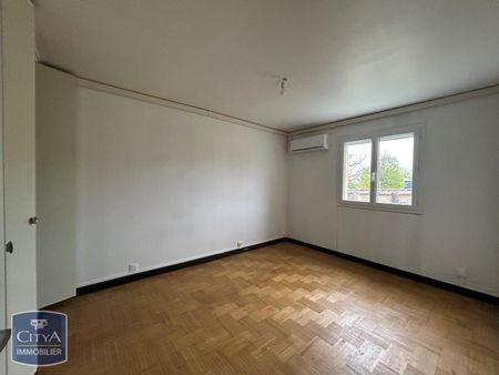 Location Appartement 3 pièces 67m² BOURGES 18000 - Photo 3