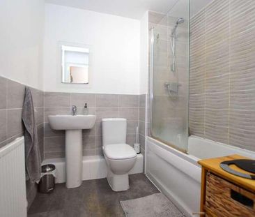 Heron Crescent, Newcastle Great, NE13 - Photo 3