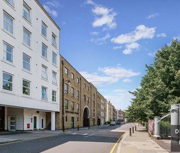 Dunbar Wharf, Narrow Street, London - Photo 1