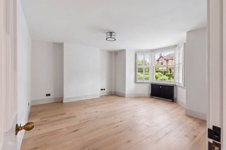 3 Bed Maisonette, Farleigh Road, N16 - Photo 3