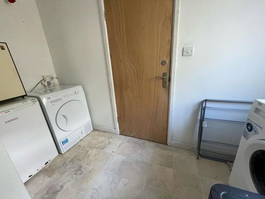 52 Penrose Street - Photo 1