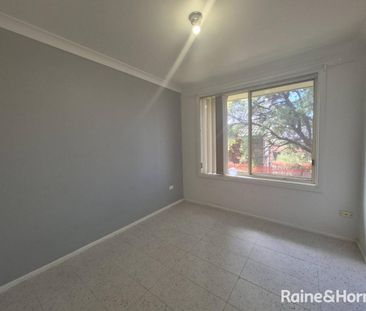 Charming 3 Bedroom Villa - Photo 4