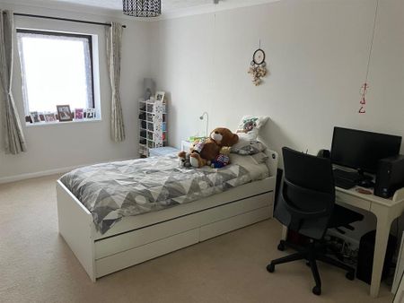1 bedroom flat to rent - Photo 5