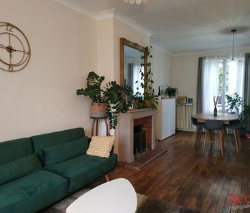 Location Maison 3 pièces 94m² - Photo 4
