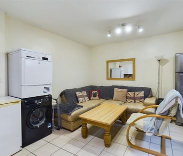 Stanmer Park Road, Brighton - Photo 2