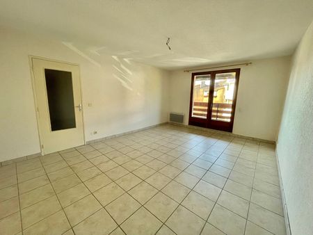 Location appartement 3 pièces, 74.79m², L'Isle-Jourdain - Photo 5