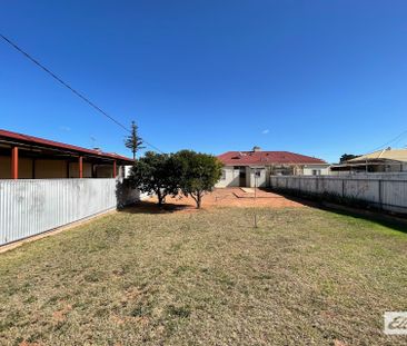 132 Playford Avenue - Photo 1