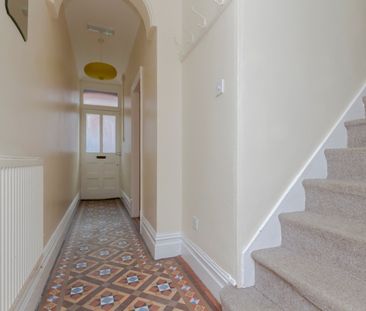 4 Bed Terraced House, Lytton Road, LE2 - Photo 2