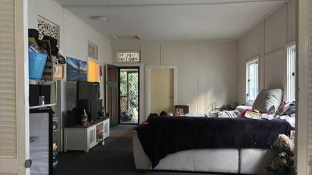 Spring Hill - Photo 2