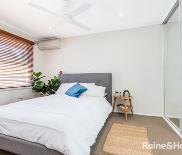 NEAT & TIDY 1 BEDROOM UNIT - Photo 4
