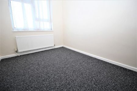 3 bedroom maisonette to rent - Photo 5