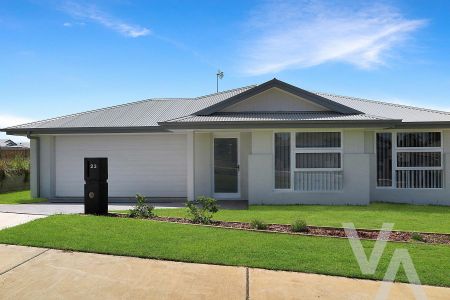 23 Arklow Crescent, Chisholm - Photo 2