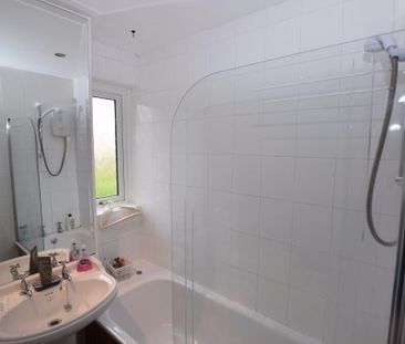 23 Knocklofty Court, Wandsworth Road, Belfast, BT4 3NF - Photo 5