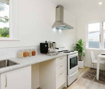 Sunny On Clyde! - Photo 3