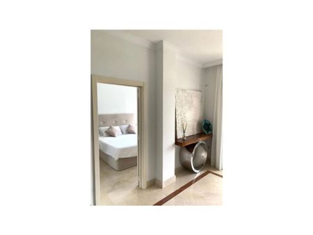 2 room luxury Flat for rent in Marbella, Spain - Photo 5