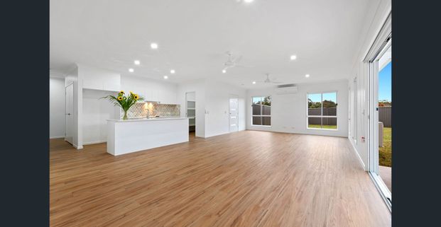 Residence 2/14 Xanadu Place, Mooloolah Valley - Photo 1