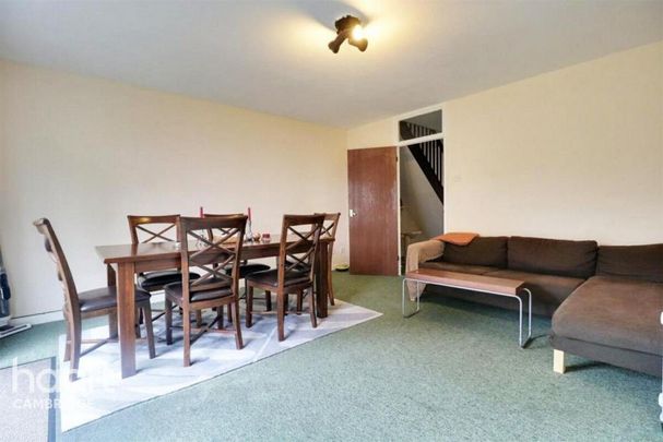 3 bedroom terraced house to rent - Photo 1