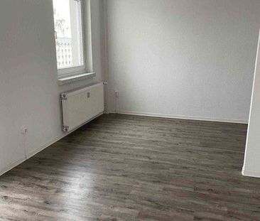 Sofortiger Bezug möglich, genießen Sie die super Sicht! Wohnung mit... - Foto 4