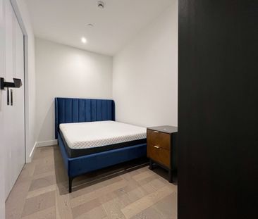 3 Bed Flat, Merino Gardens, E1W - Photo 3