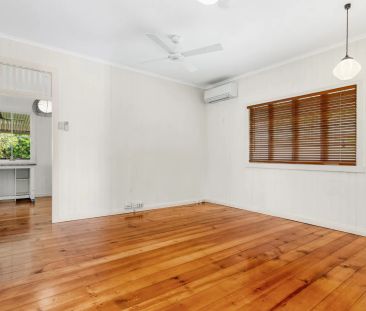 Timeless Character Meets Modern Living - Photo 3