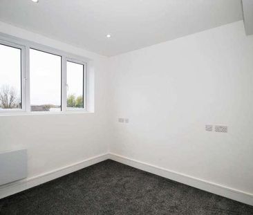 The Market, Carshalton, SM5 - Photo 2