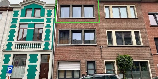 Duplex te huur in Gentbrugge voor € 895 met 2 slaapkamers - Foto 1