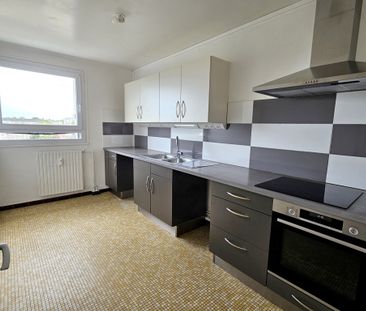 Location Appartement 4 pièces 77m² COMPIEGNE 60200 - Photo 3