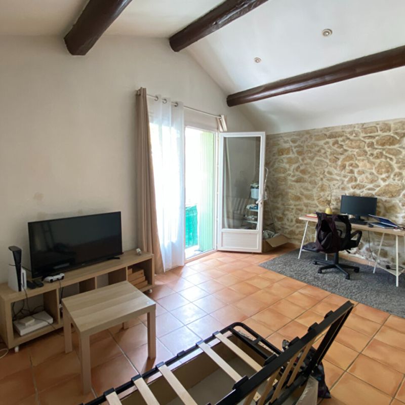 T1 BIS 35 m² - Salon de Provence proche gare - Photo 2