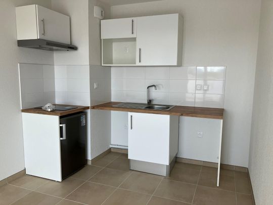 location Appartement T2 DE 43.3m² À TOULOUSE - Photo 1