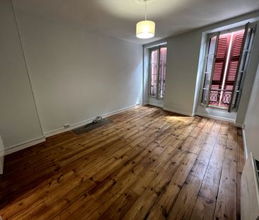 Location Appartement 2 pièces 45m² - Photo 2